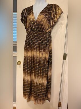 Brown & Gold Wavy Print V-Neck Midi Dress